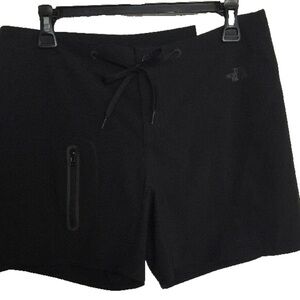 The North Face Echo Lake Apex active fit black shorts